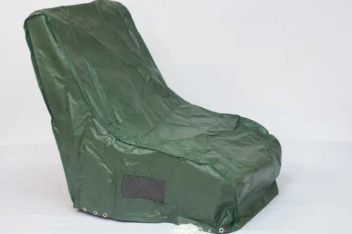 Protective cover for the winter (Einzelliege)